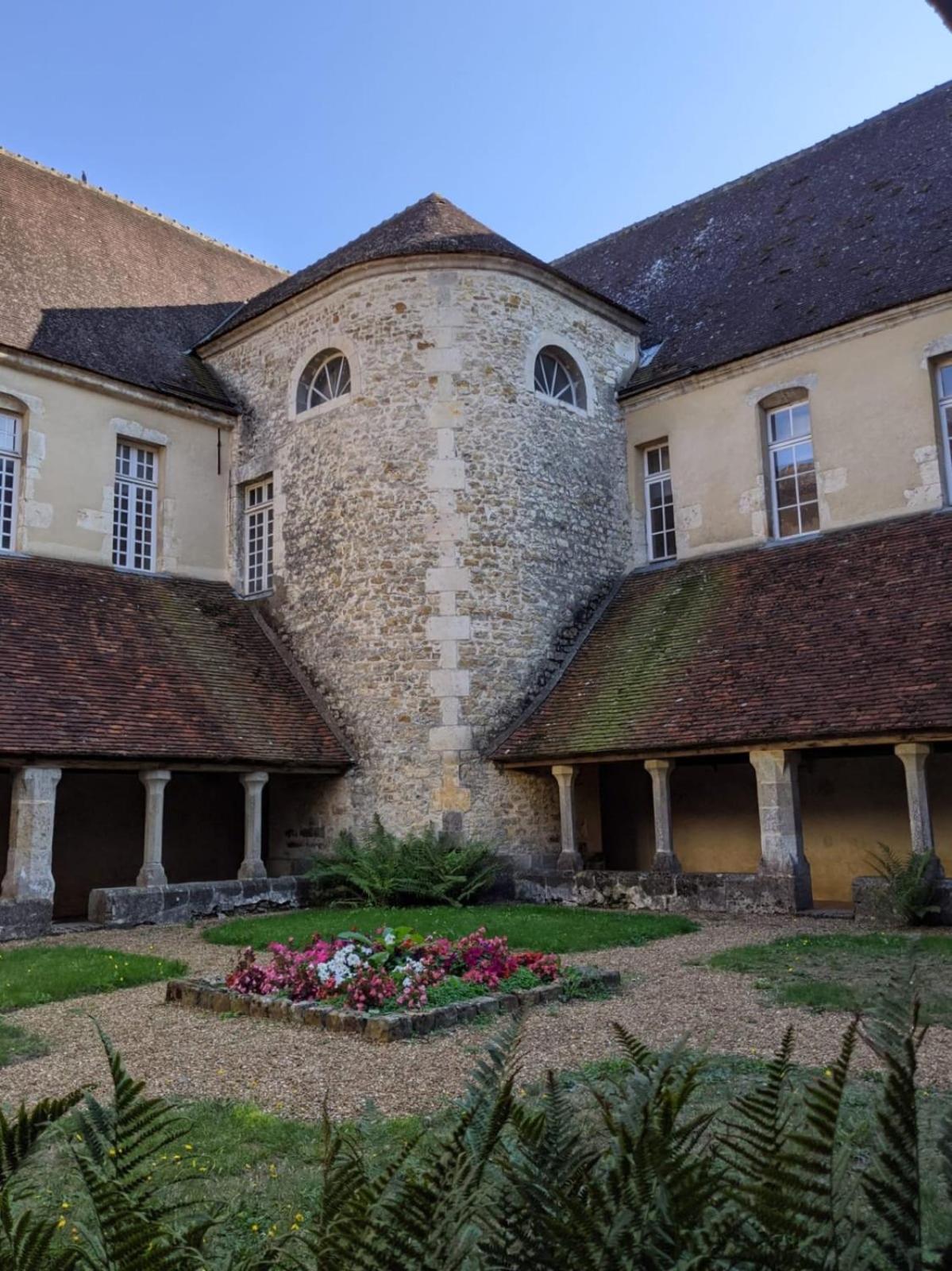 Appartement Le Souffle De L'Orge Mortagne-au-Perche Luaran gambar